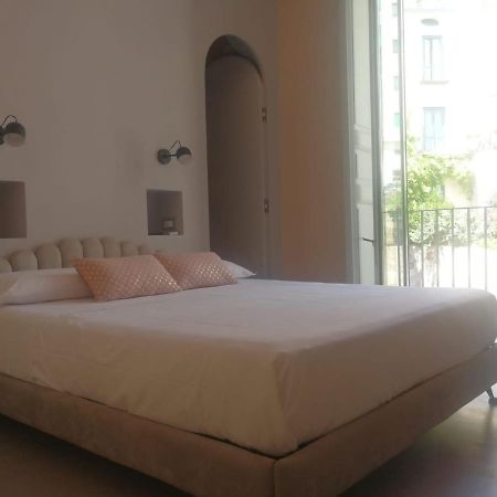 Luciani 33 Luxury Rooms Salerno Exteriér fotografie