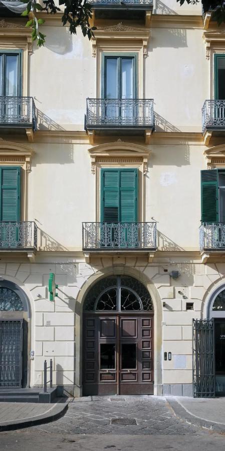 Luciani 33 Luxury Rooms Salerno Exteriér fotografie