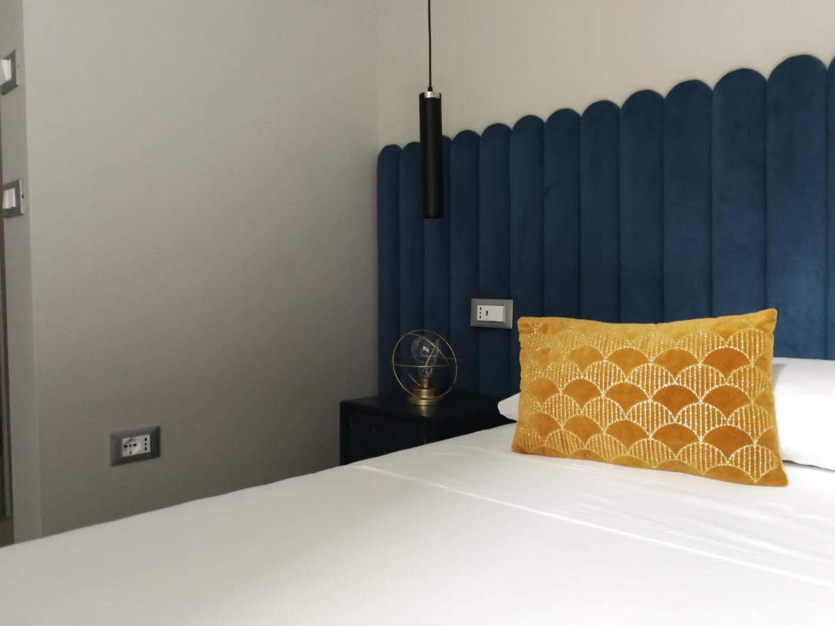 Luciani 33 Luxury Rooms Salerno Exteriér fotografie